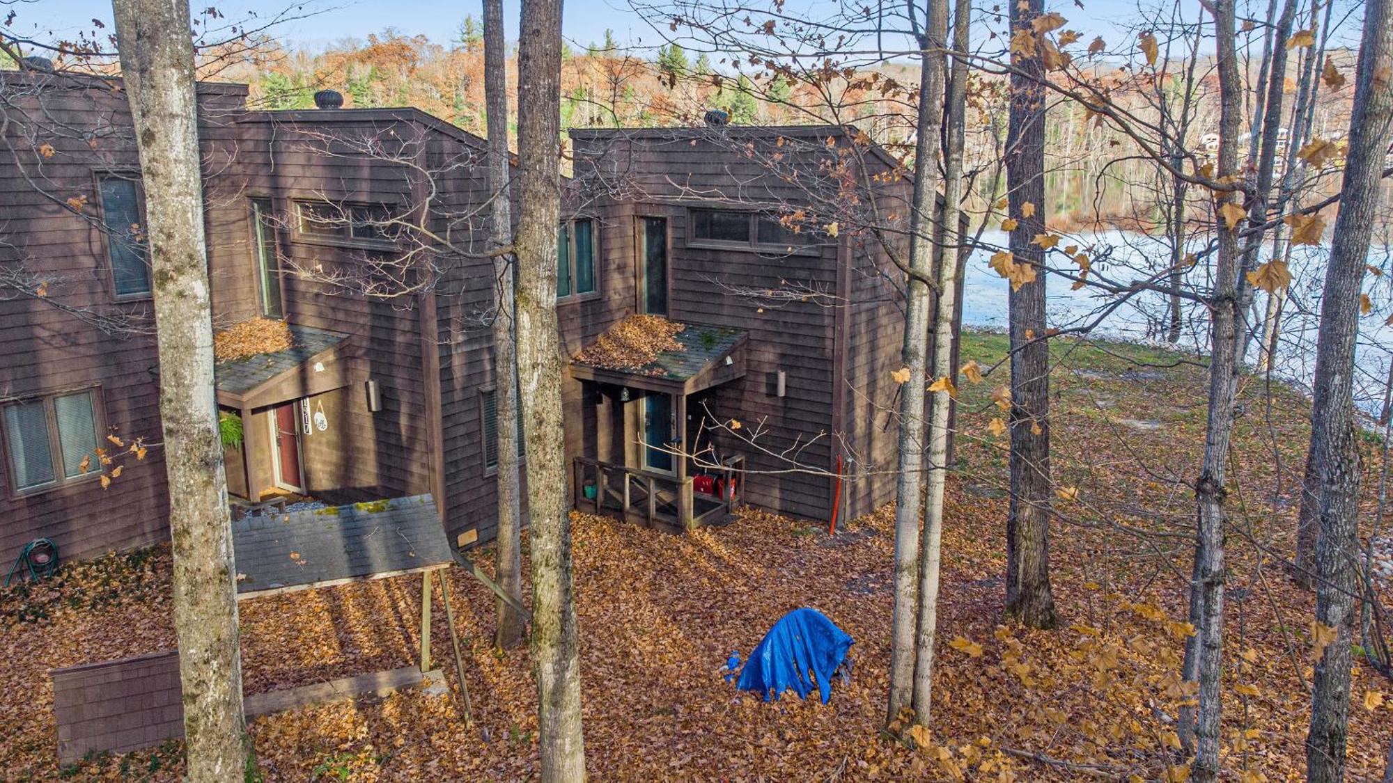 Quiet And Cozy Lakefront Home Near Mt Boyne 盖洛德 外观 照片